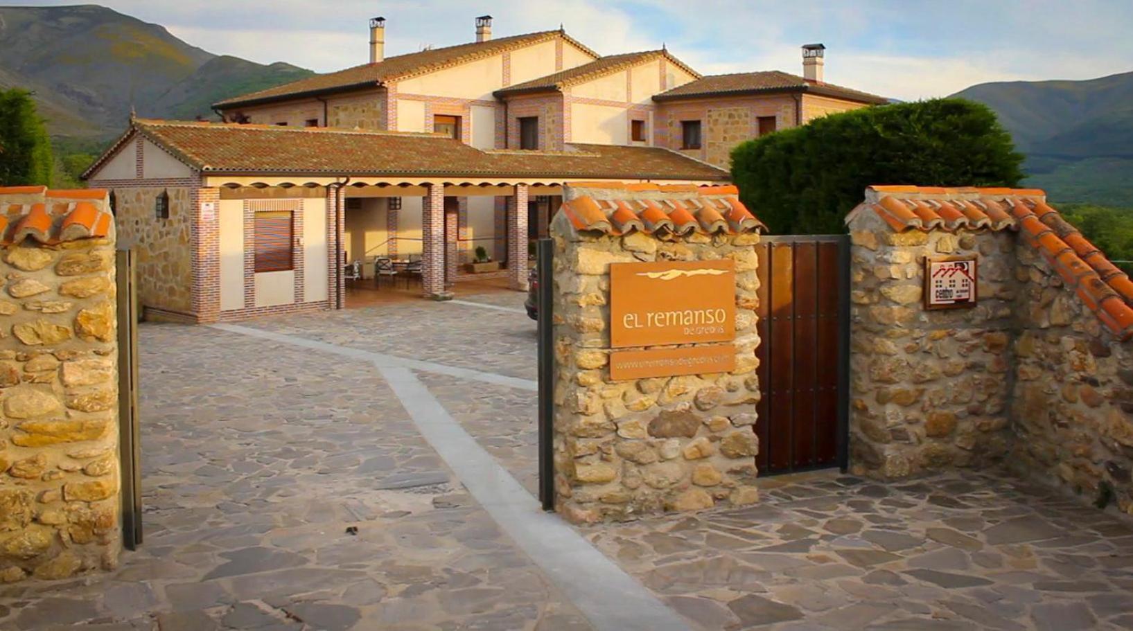 Remanso De Gredos Vendégház Navalonguilla Kültér fotó